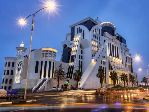 The Grand Gloria Hotel